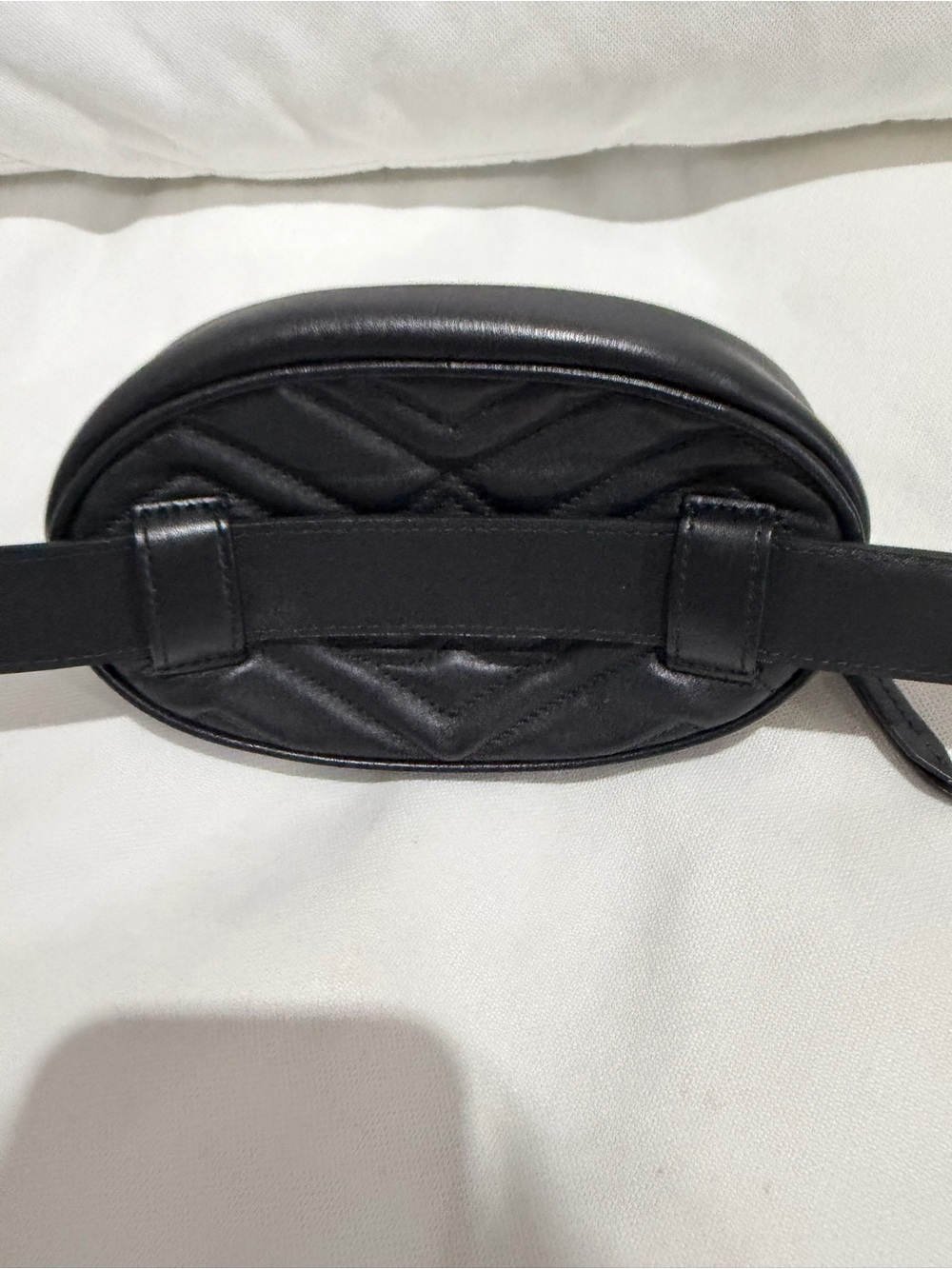 Gucci Black Quilted GG Marmont Oval Crossbody Belt Bag - Picture 4 of 8